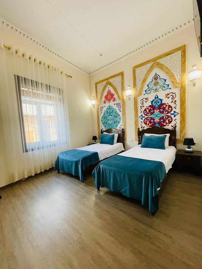 Jumadaler Castle Bukhara Old Town Дворец Эмира В Старом Городе ภายนอก รูปภาพ