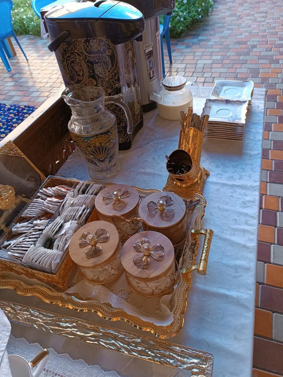 Jumadaler Castle Bukhara Old Town Дворец Эмира В Старом Городе ภายนอก รูปภาพ